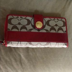 Red Patent Leather Coach Wallet